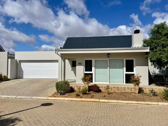 2 Bedroom Property for Sale in Fonteine Retirement Village Western Cape